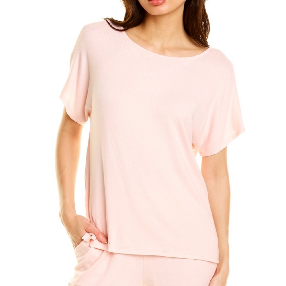 NWT Donna Karan sleepwear sleep top size M. This is a new item with tags.